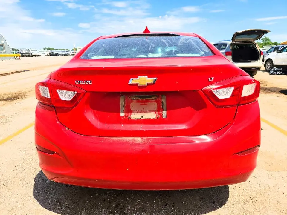 2016 CHEVROLET CRUZE LT  