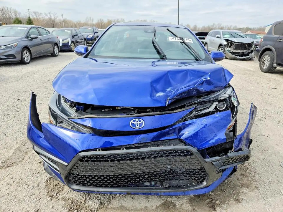 2020 TOYOTA COROLLA SE  