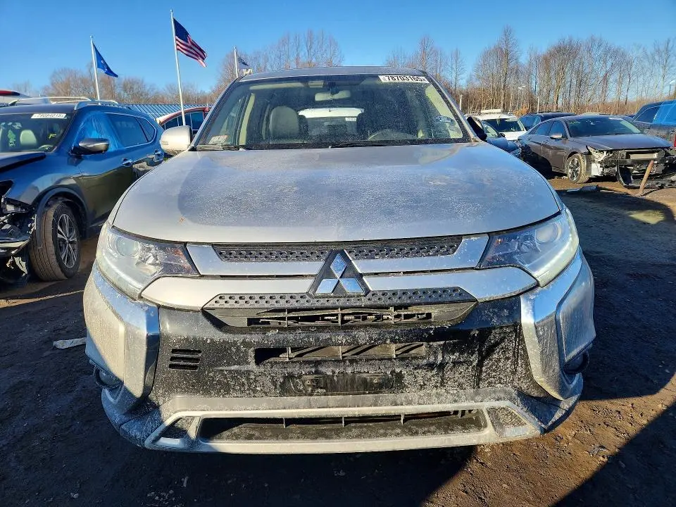 2019 MITSUBISHI OUTLANDER SE  