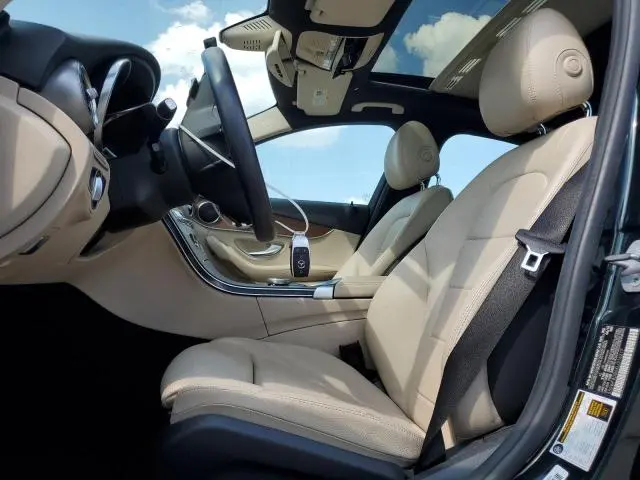 2019 MERCEDES-BENZ C 300  