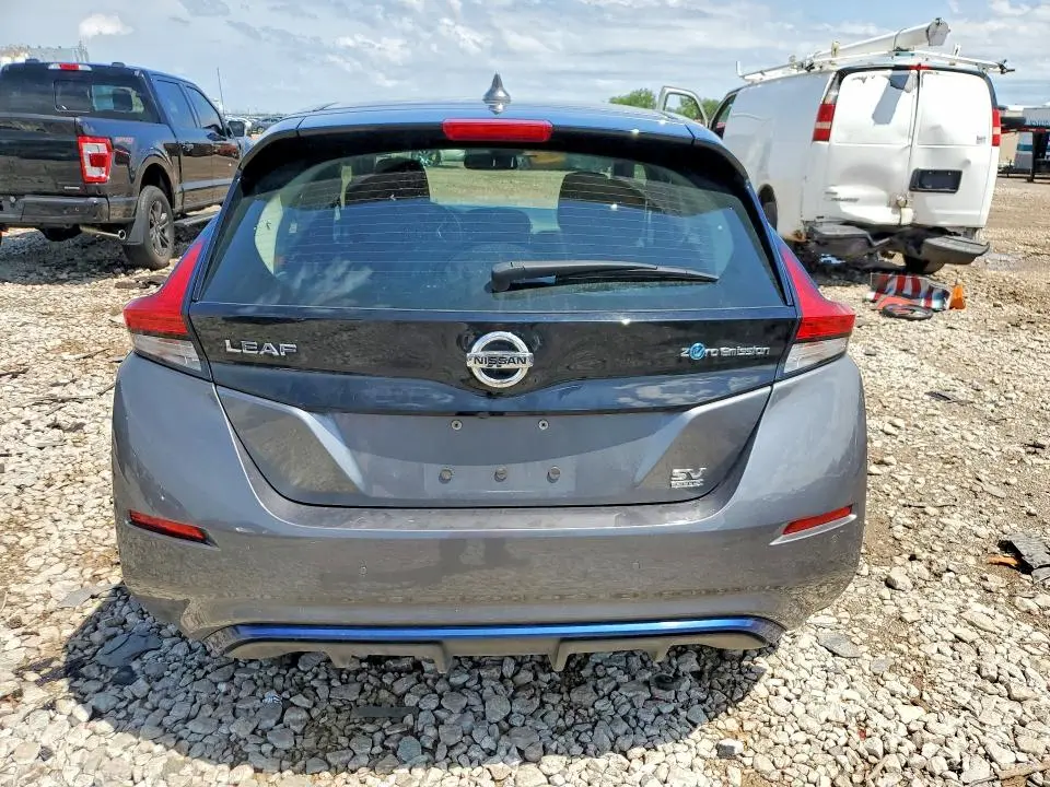 2022 NISSAN LEAF SV PLUS  