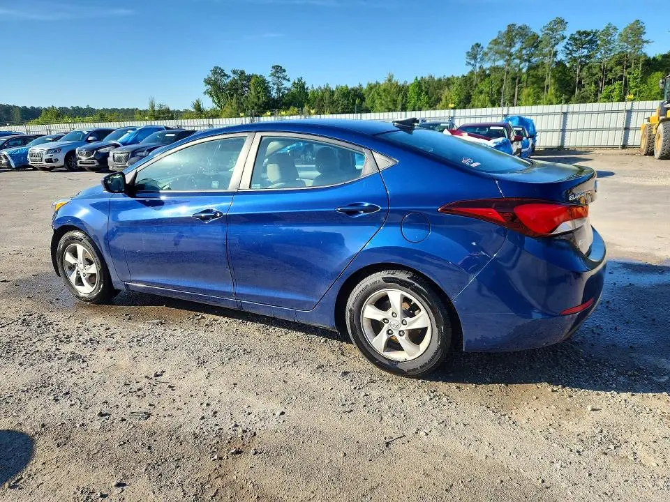 2015 HYUNDAI ELANTRA SE  