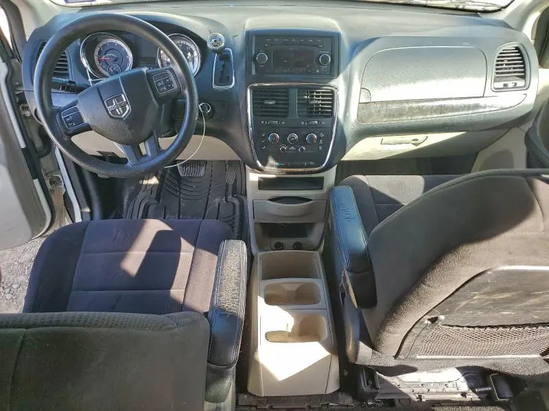 2011 DODGE GRAND CARAVAN EXPRESS  