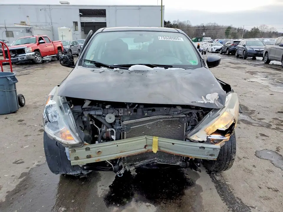 2016 NISSAN VERSA S  