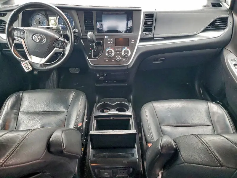2015 TOYOTA SIENNA SPORT  