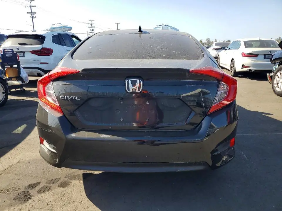 2018 HONDA CIVIC EX  
