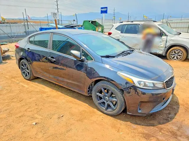 2018 KIA FORTE LX  
