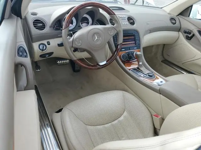 2011 MERCEDES-BENZ SL 550  
