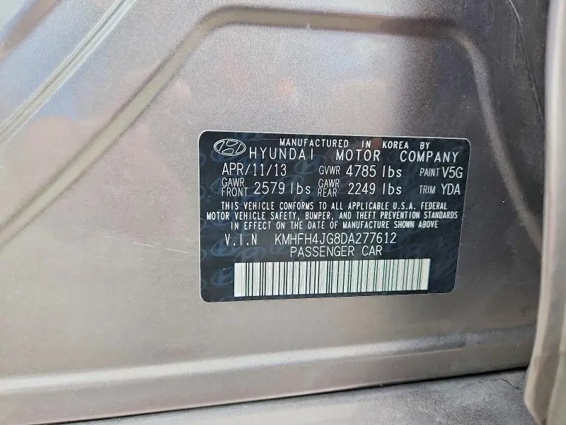 2013 HYUNDAI AZERA BASE  