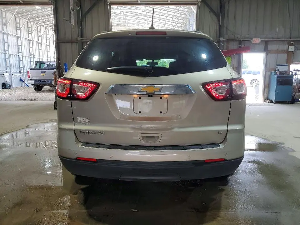 2017 CHEVROLET TRAVERSE LT  
