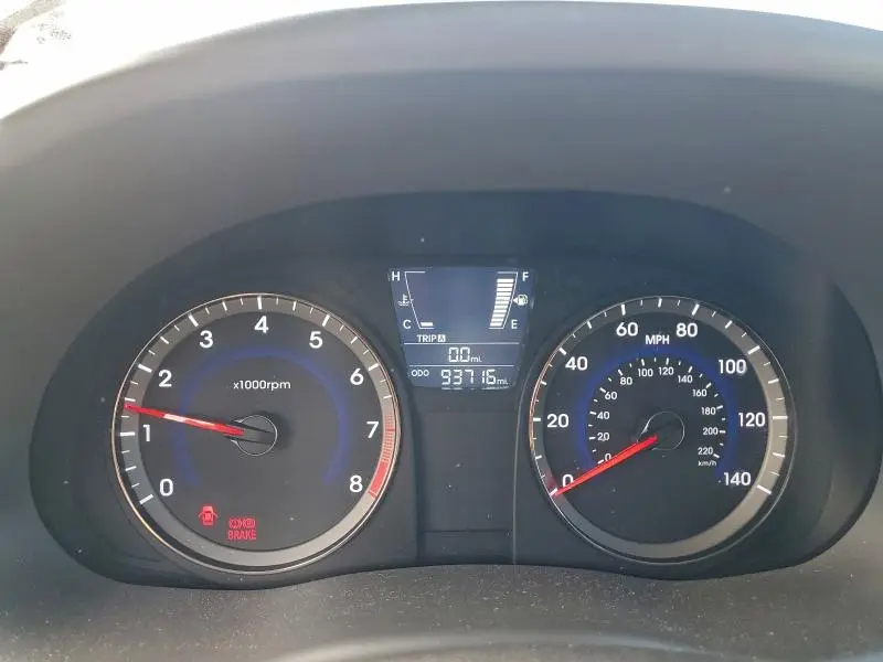 2014 HYUNDAI ACCENT GLS  