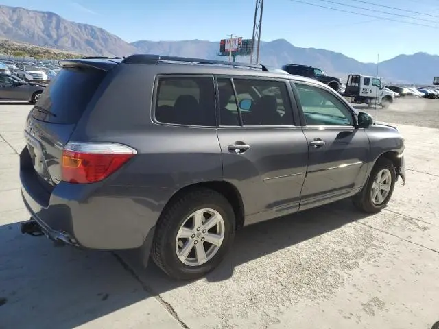 2010 TOYOTA HIGHLANDER   