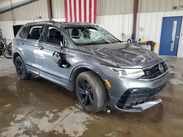 2023 VOLKSWAGEN TIGUAN SE R-LINE BLACK  