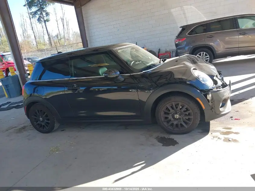 2019 MINI HARDTOP COOPER