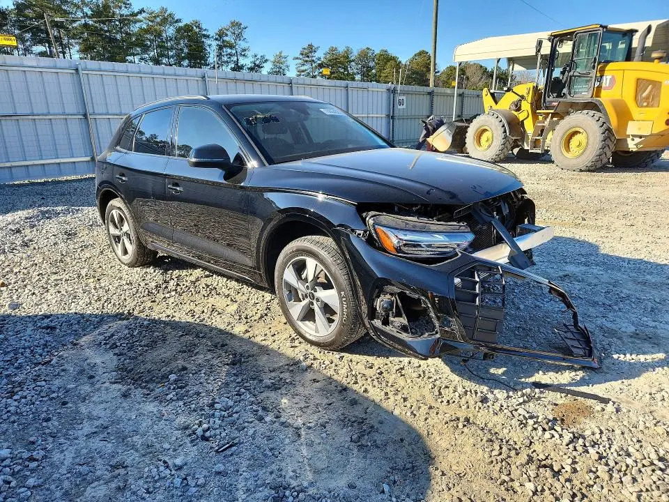 2025 AUDI Q5 PREMIUM 40  