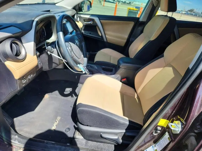2018 TOYOTA RAV4 XLE  