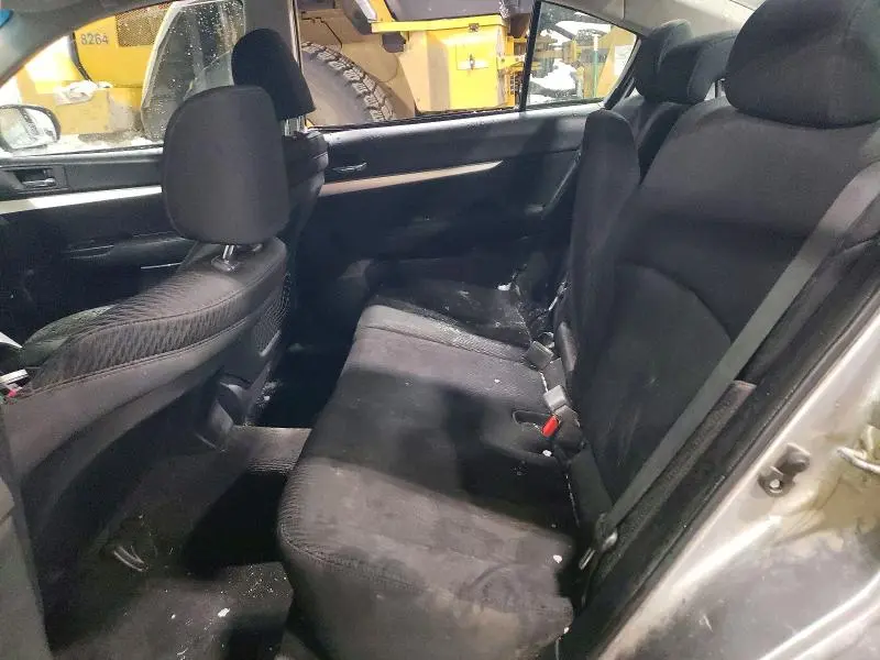2010 SUBARU LEGACY 2.5I PREMIUM  