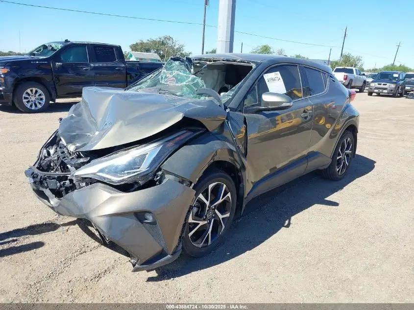 2021 TOYOTA C-HR LIMITED