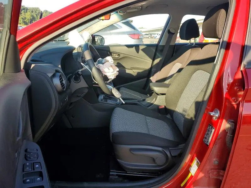 2020 HYUNDAI KONA SE  