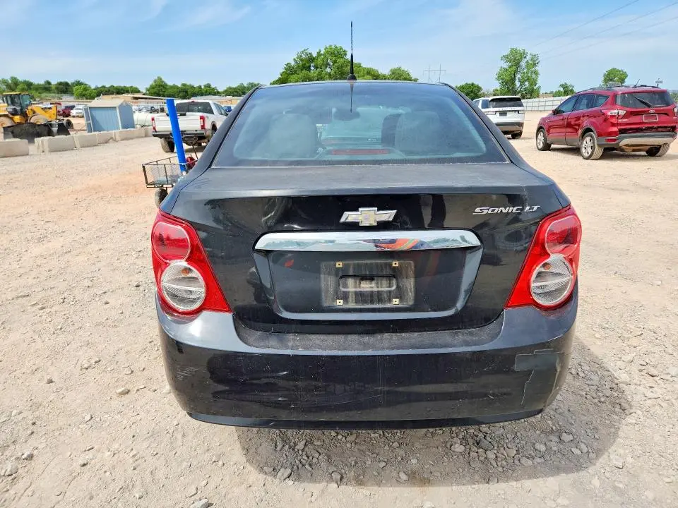 2013 CHEVROLET SONIC LT  