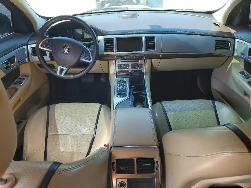 2015 JAGUAR XF 3.0 SPORT  