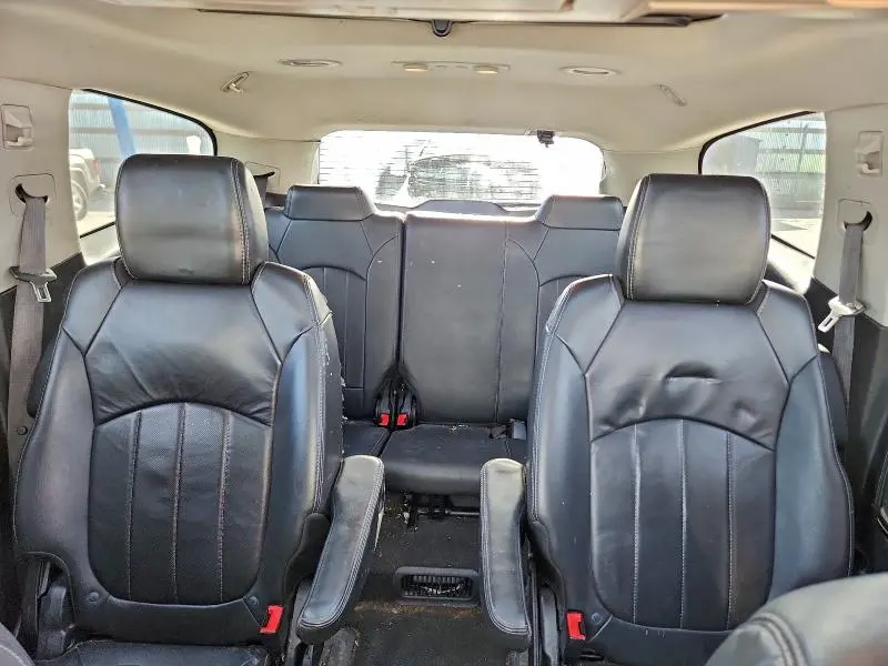 2015 CHEVROLET TRAVERSE LTZ  