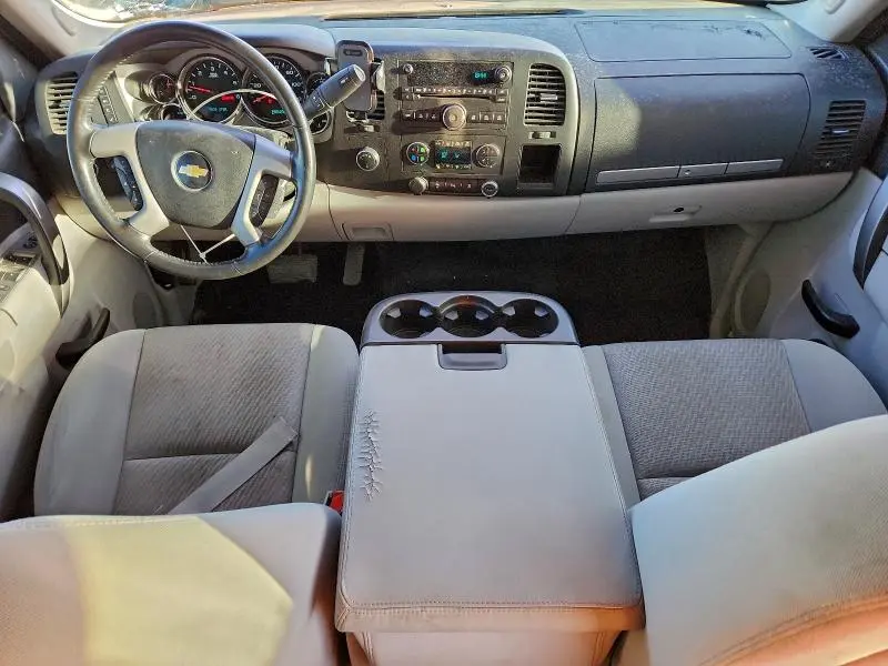 2011 CHEVROLET SILVERADO K1500 LT  