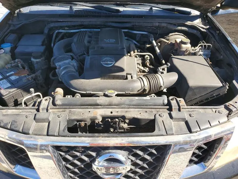2011 NISSAN FRONTIER S  