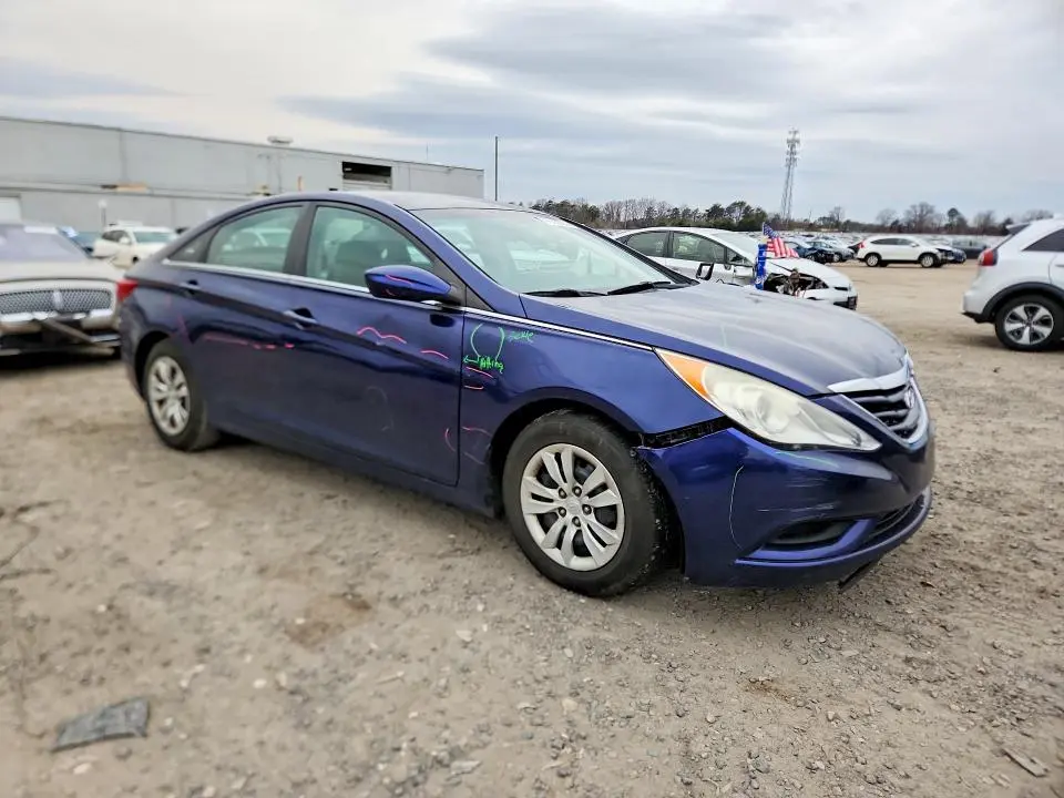 2012 HYUNDAI SONATA GLS  