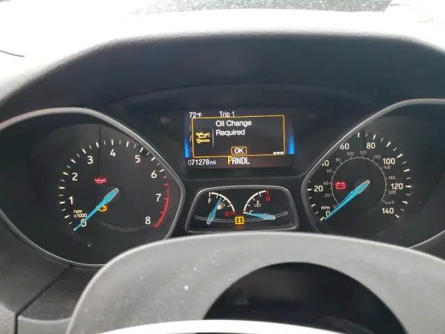 2016 FORD FOCUS SE  