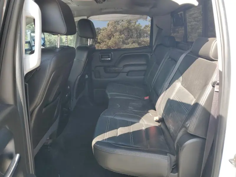 2015 GMC SIERRA K2500 DENALI  