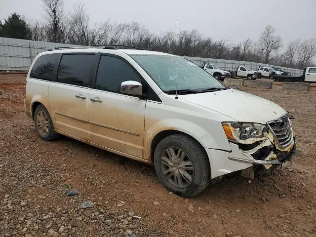 2010 CHRYSLER TOWN & COUNTRY LIMITED  