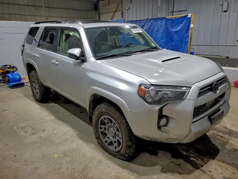 2020 TOYOTA 4RUNNER SR5/SR5 PREMIUM  