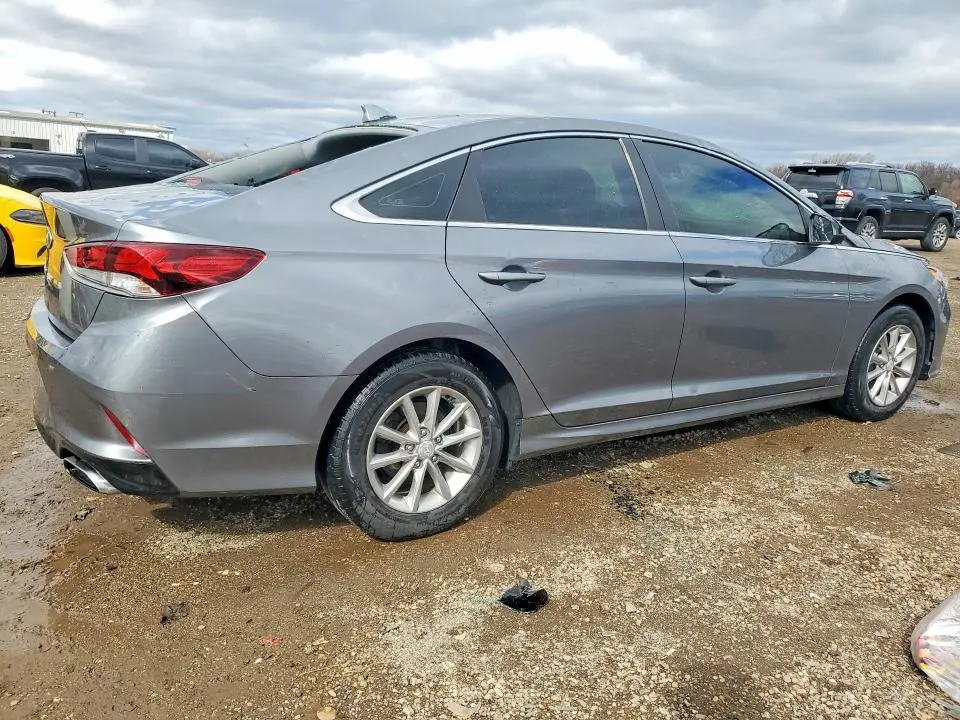 2018 HYUNDAI SONATA SE  