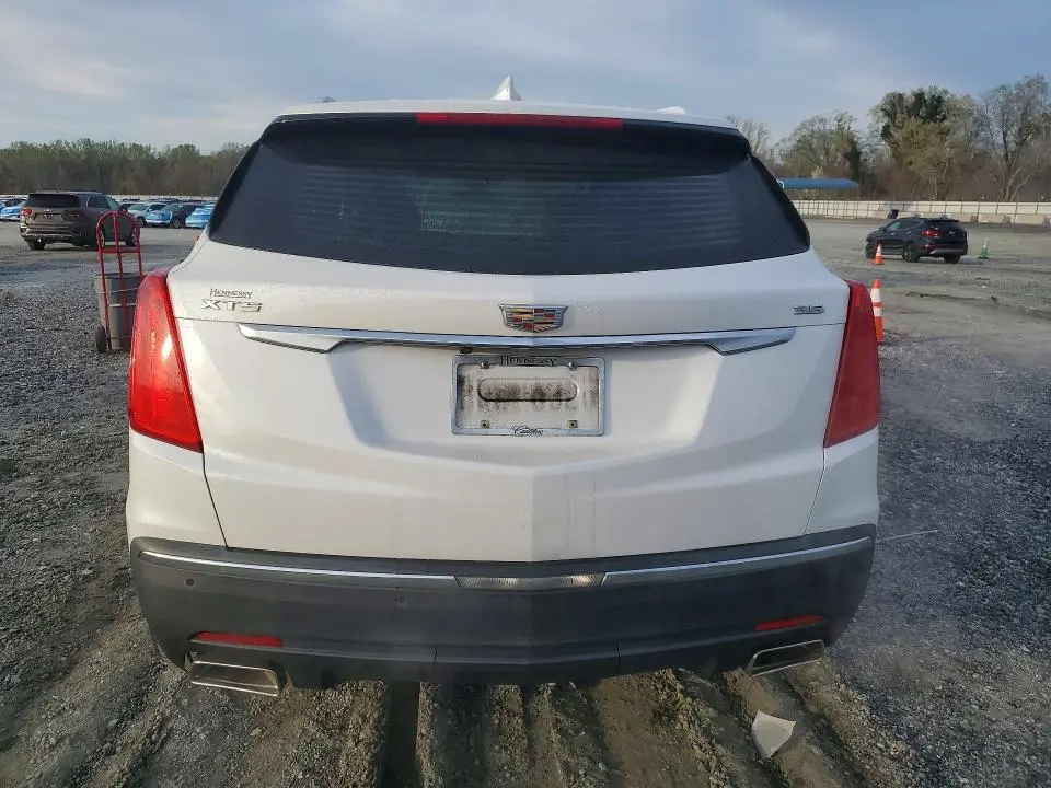 2017 CADILLAC XT5 LUXURY  