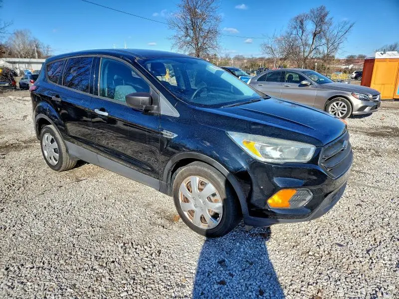 2017 FORD ESCAPE S  