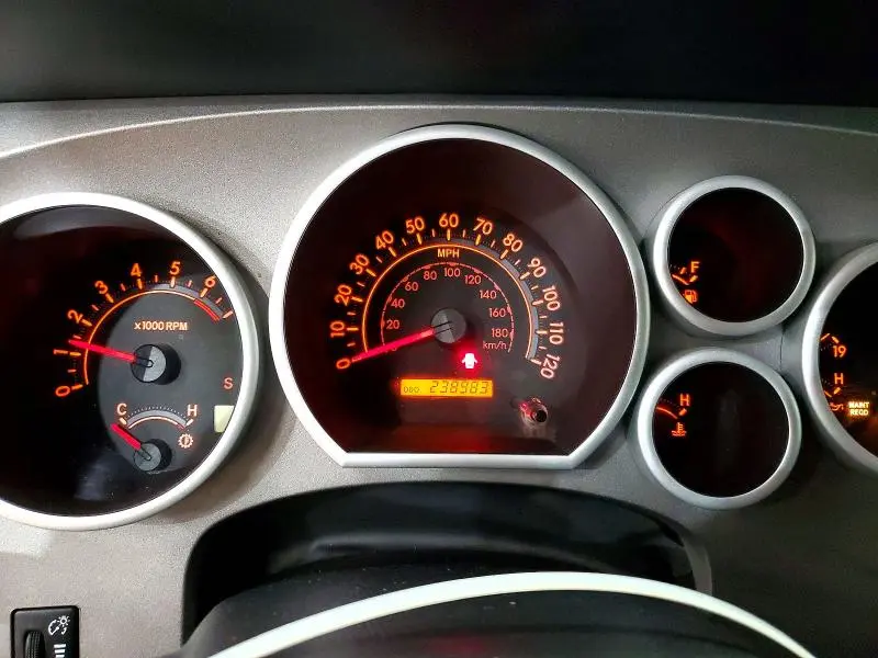 2013 TOYOTA TUNDRA GRADE  