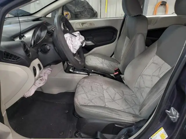 2013 FORD FIESTA SE  