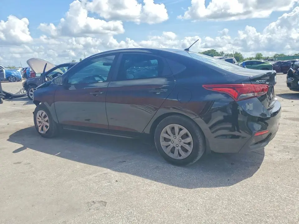2019 HYUNDAI ACCENT SE  