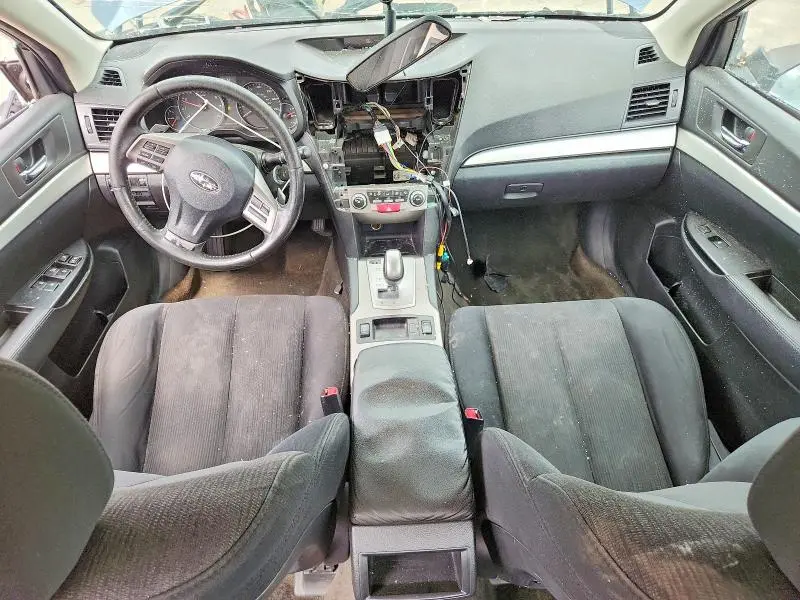 2013 SUBARU LEGACY 2.5I PREMIUM  