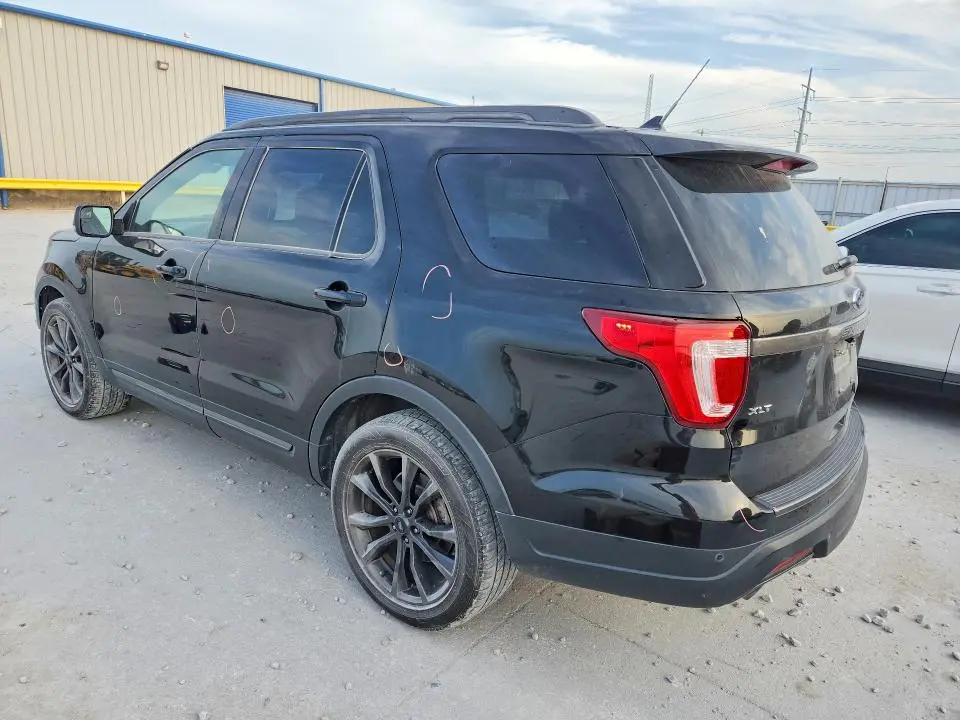 2018 FORD EXPLORER XLT  