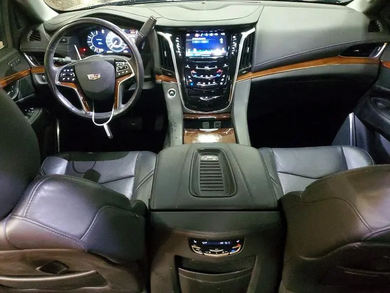 2019 CADILLAC ESCALADE ESV LUXURY  