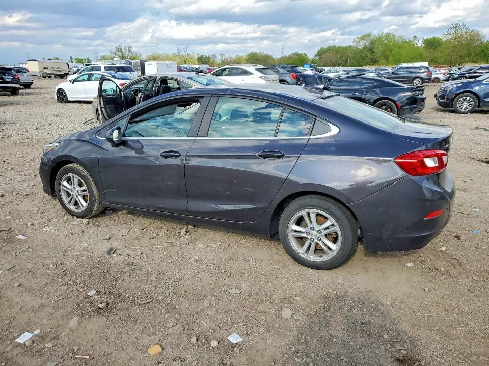 2017 CHEVROLET CRUZE LT  