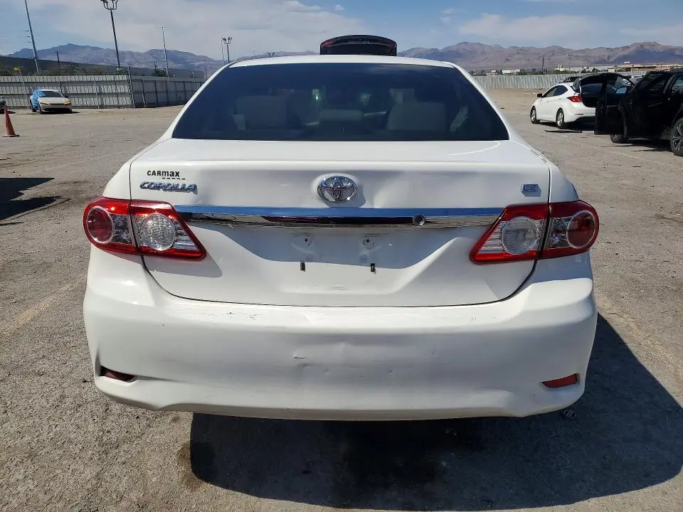 2011 TOYOTA COROLLA LE  
