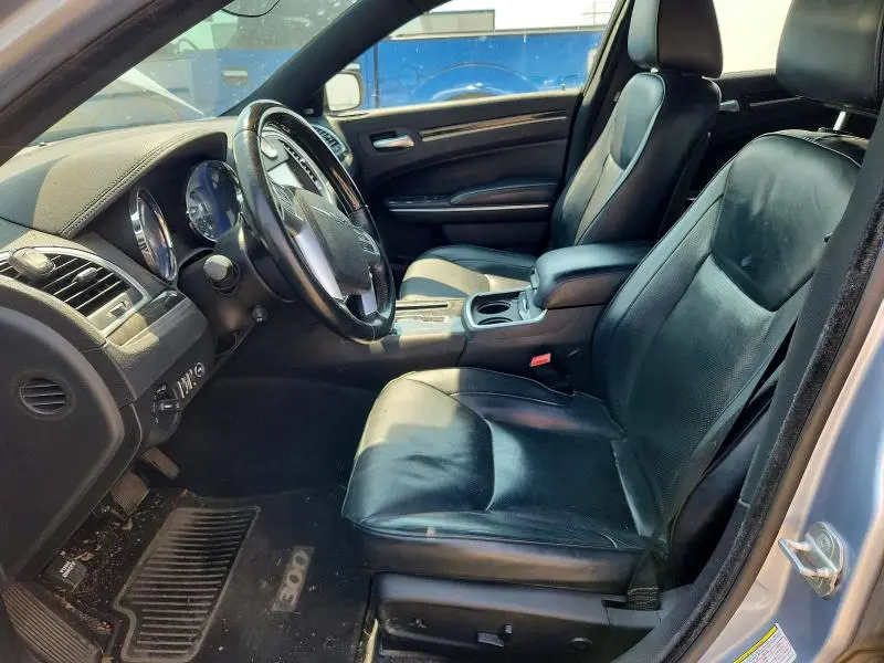 2012 CHRYSLER 300C   