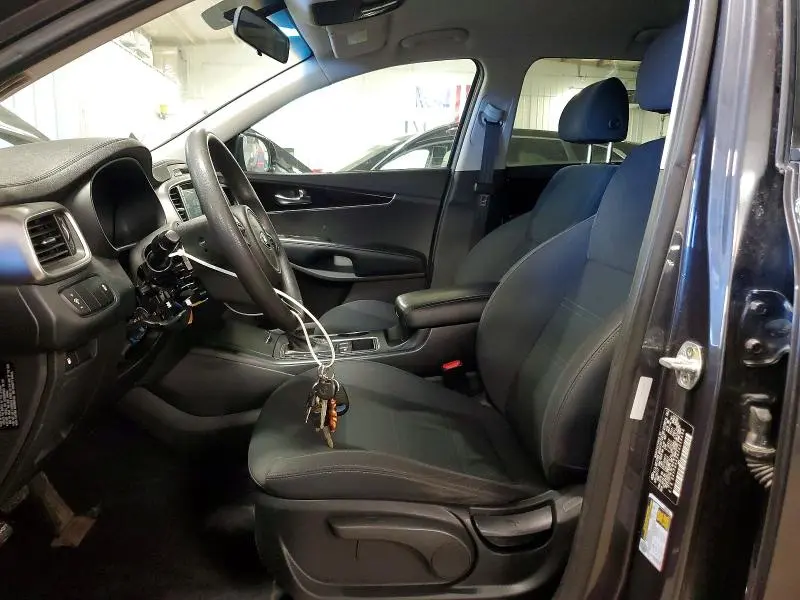 2018 KIA SORENTO LX  