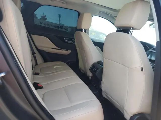 2019 JAGUAR F-PACE PREMIUM  