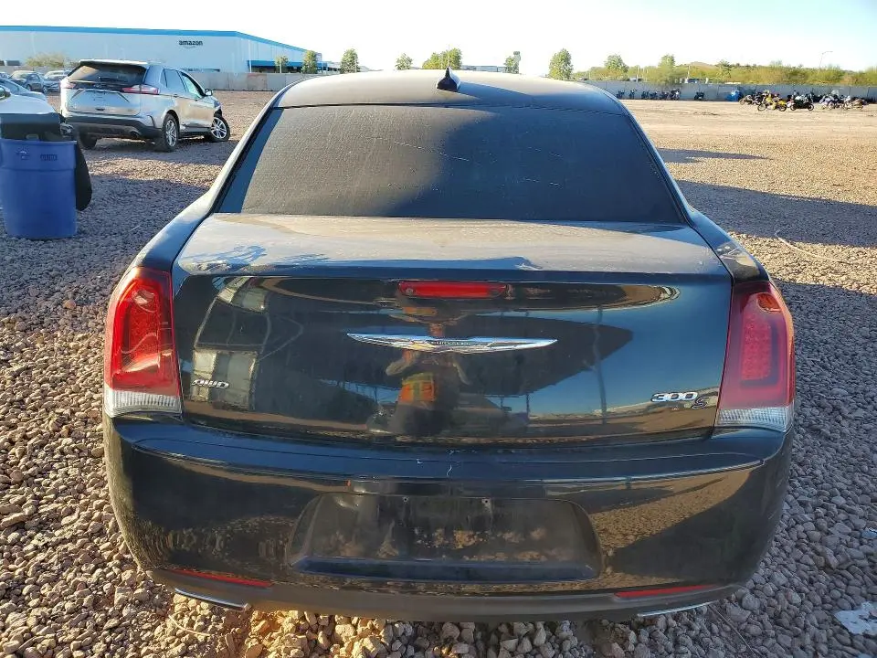 2019 CHRYSLER 300 S  