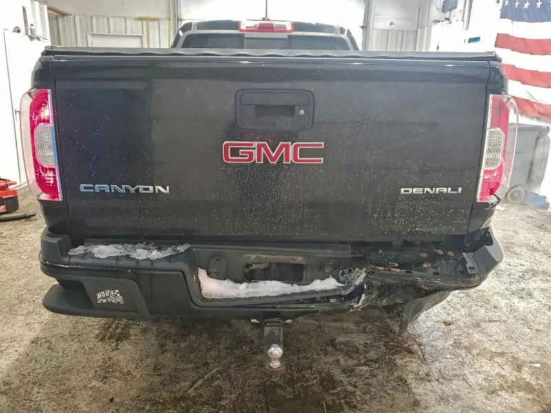 2017 GMC CANYON DENALI  