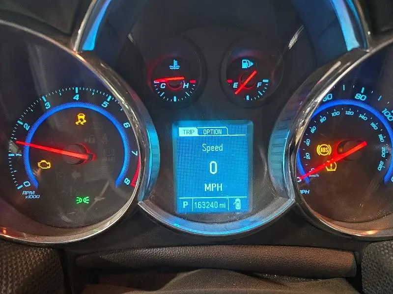 2015 CHEVROLET CRUZE LTZ  